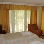 Ξενοδοχείο Panormos 3*